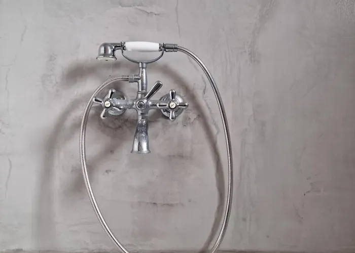 Abella Maison, アパート